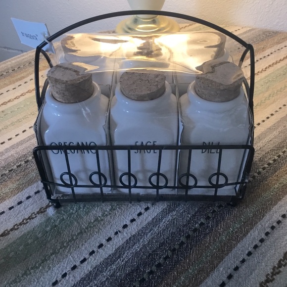 RAE DUNN SPICE RACK - Picture 3 of 3